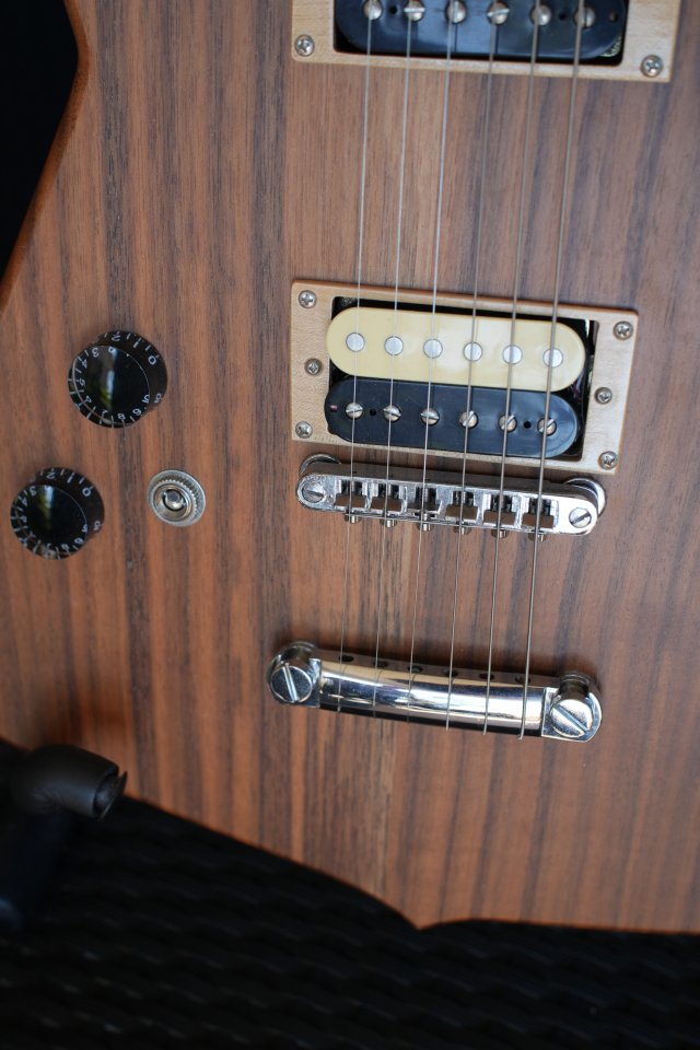 Guitarra zurda zurdo luthier italiano de segunda mano · Foto 3 de 7 · Illes Balears · 450 €