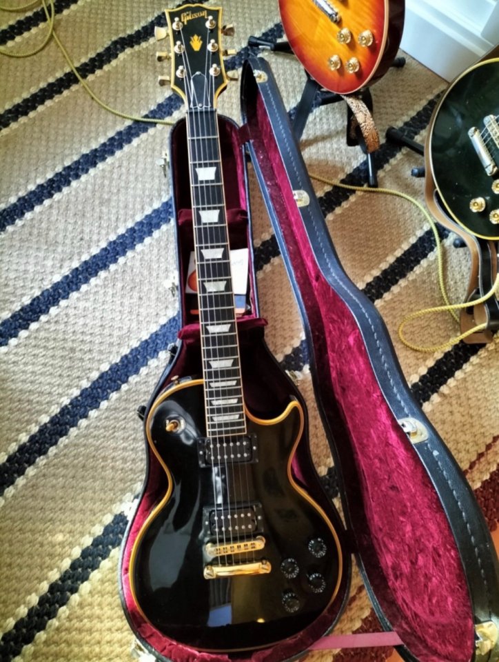 Gibson Les Paul Classic Custom de segunda mano · Foto 4 de 6 · Granada · 2500 €