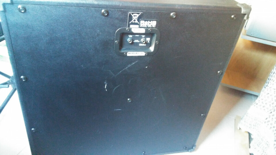 Pantalla Line6 Spider 4x12