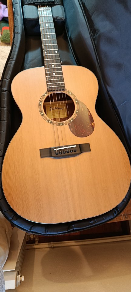 Eastman guitars E2OM de segunda mano · Foto 9 de 10 · Cantabria · 449 €