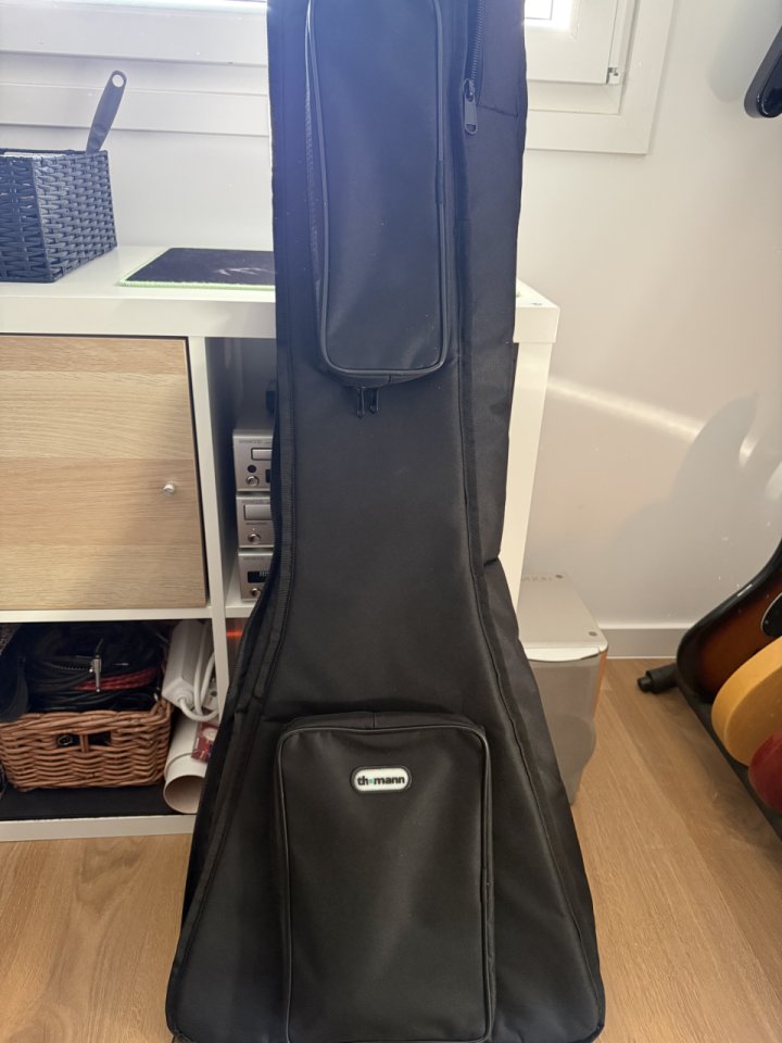 Epiphone '58 Korina Flying V (2010) de segunda mano · Foto 9 de 10 · Madrid · 850 €