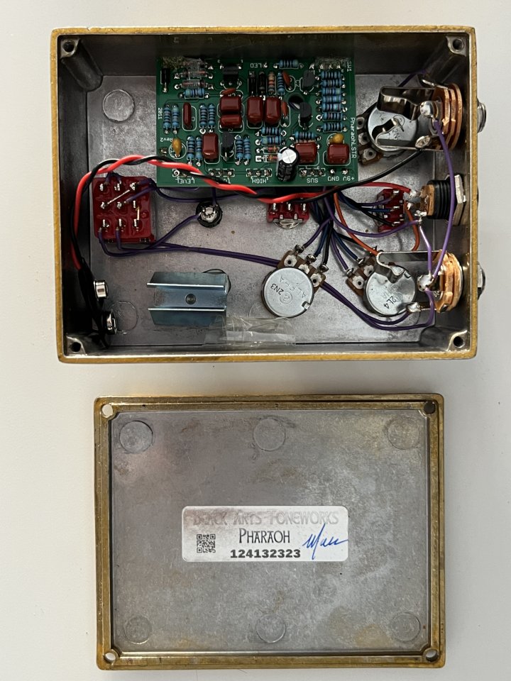 Black Arts Toneworks Pharaoh Fuzz de segunda mano · Foto 4 de 4 · Madrid · 200 €