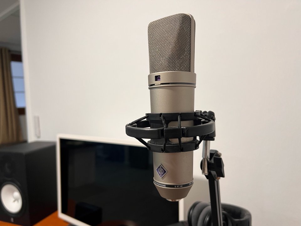 Neumann u87 ai plateado de segunda mano · Foto 1 de 5 · Illes Balears · 1900 €