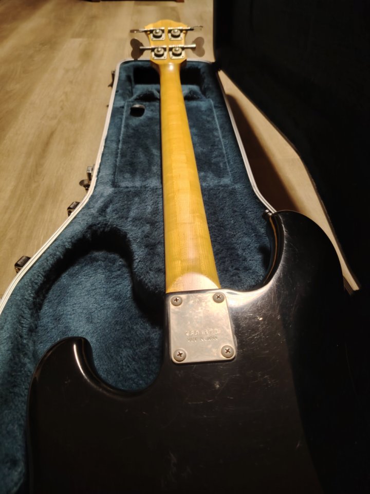 Ibanez Roadster Fretless 1980 de segunda mano · Foto 3 de 6 · Madrid · 800 €