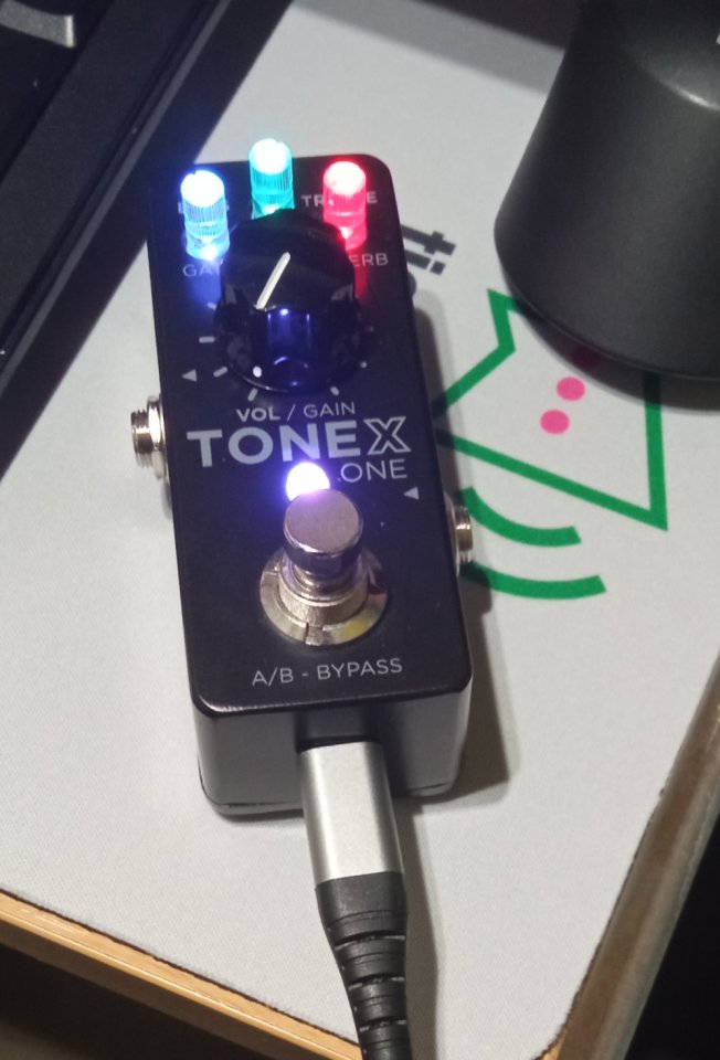 Tonex One. Pedal de Ik Multimedia
