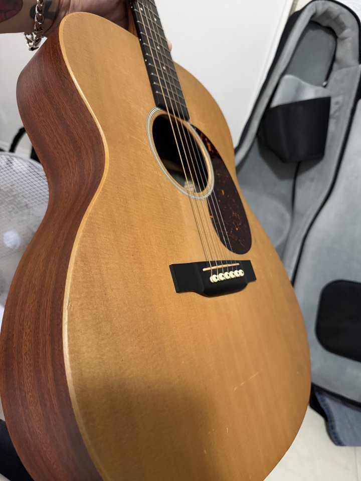 Vendo o cambio. Martin 000 X Series. de segunda mano · Foto 3 de 3 · Málaga · 650 €