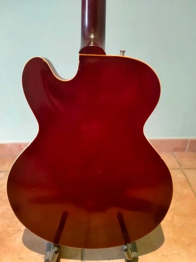 Gibson Chet Atkins Tennessean de segunda mano · Foto 8 de 10 · Valencia · 1500 €