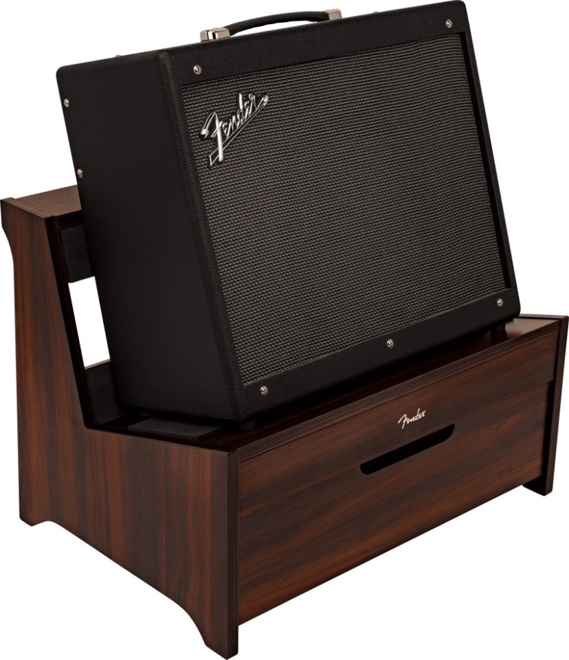 Fender Deluxe Wooden Amplifier Stand de segunda mano · Foto 9 de 9 · Pontevedra · 190 €