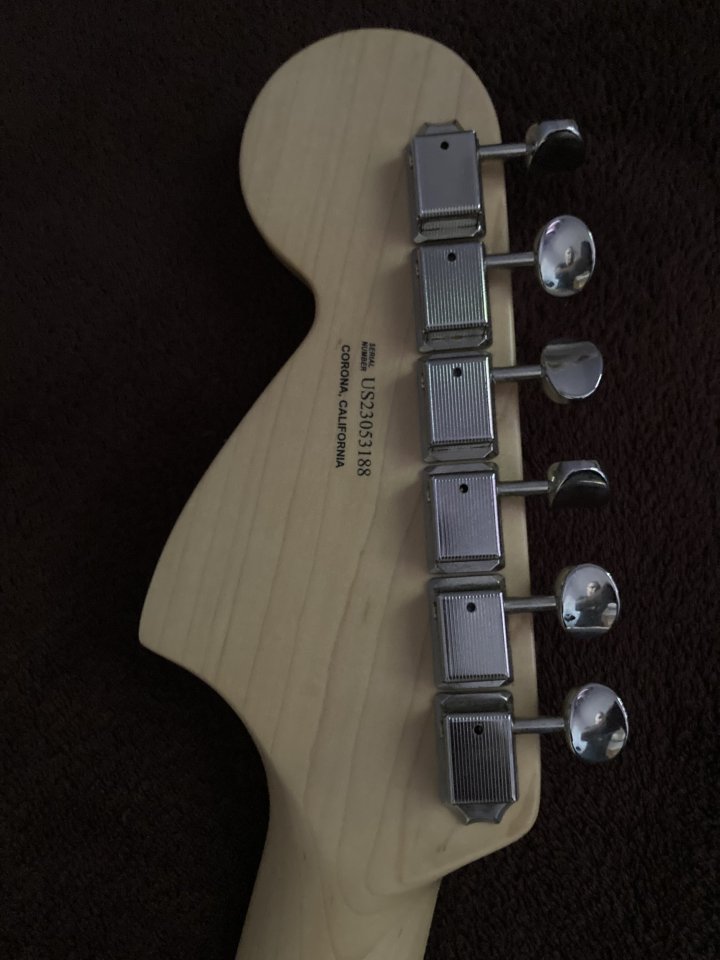 Fender Mustang de segunda mano · Foto 8 de 9 · Madrid · 1000 €