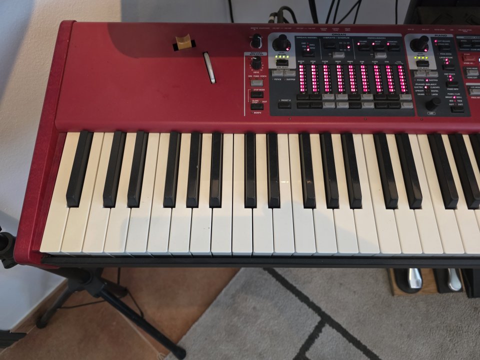 Clavia Nord Stage 3 88 de segunda mano · Foto 2 de 4 · Sevilla · 2800 €