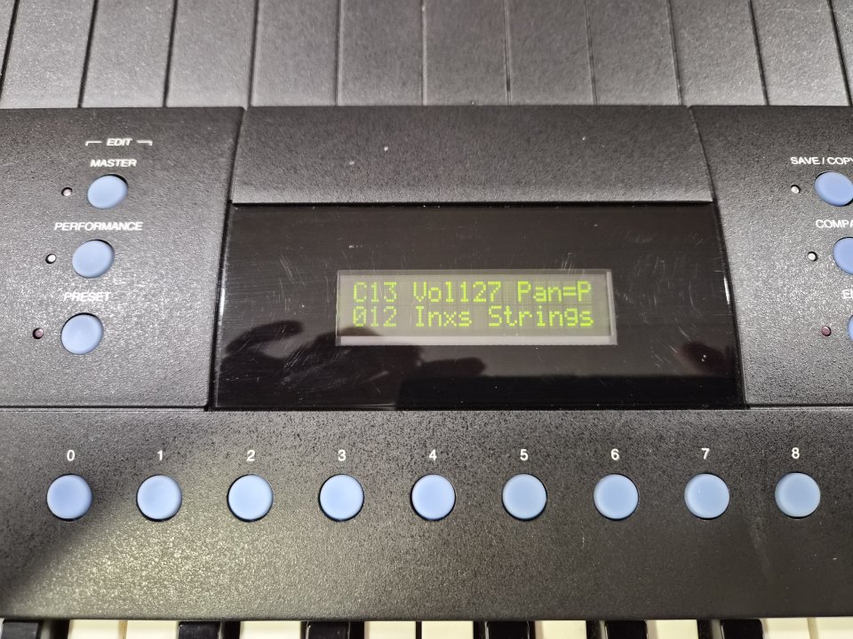 Emu Proteus Plus Orchestral Keyboard de segunda mano · Foto 5 de 5 · Girona · 325 €