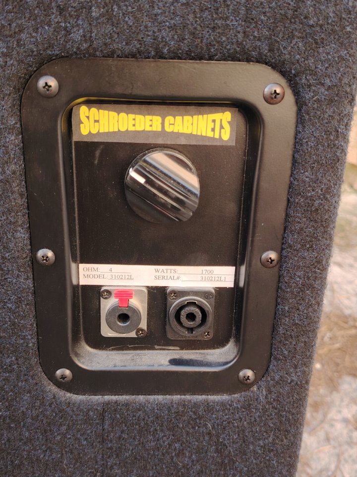 Schroeder 310212L, 1.700W. "La Pantalla de bajo". de segunda mano · Foto 2 de 6 · Madrid · 750 €