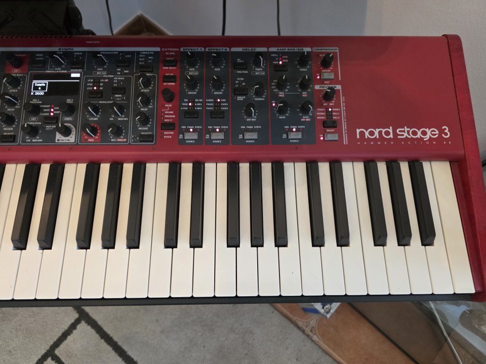 Clavia Nord Stage 3 88 de segunda mano · Foto 4 de 4 · Sevilla · 2800 €