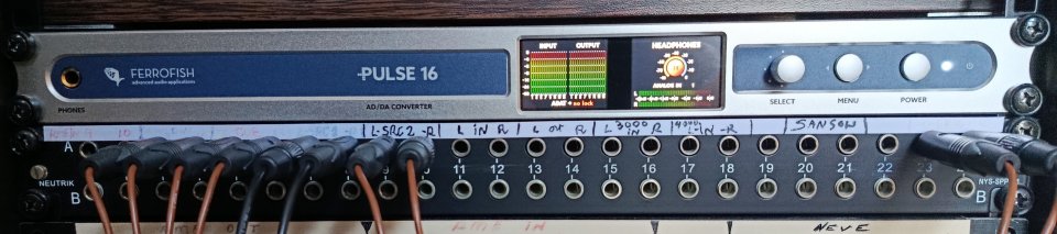 Convertidor AD-DA Adat óptico. Ferrofish pulse 16