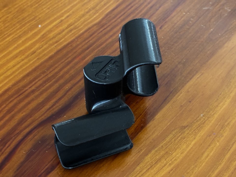 Fabricación de pinzas especiales para micrófono