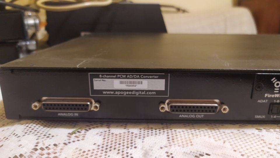 Apogee Rosetta 800 192kHz 8-Channel AD/DA Converter de segunda mano · Foto 5 de 5 · Madrid · 650 €
