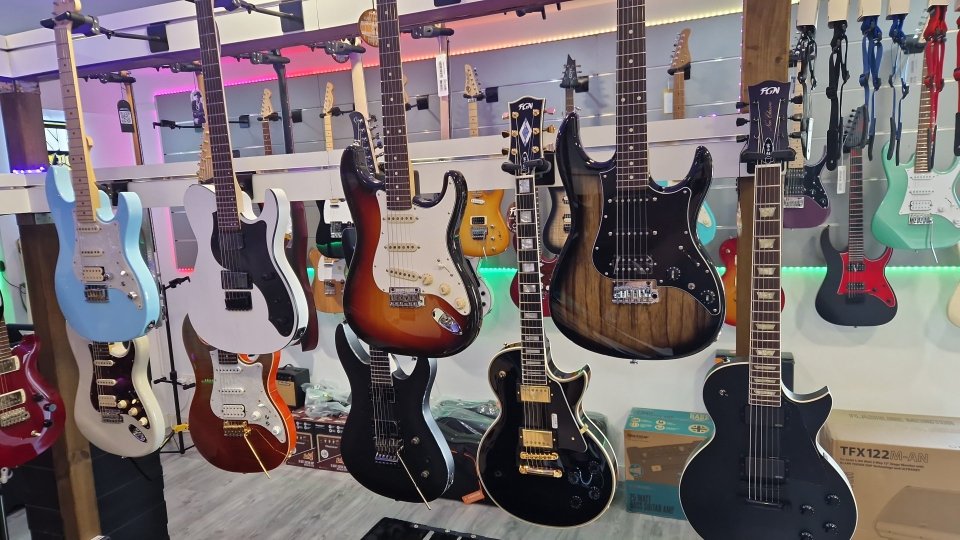 Descuento en todo mi Stock 10% por debajo del mejor precio de internet. de segunda mano · Foto 1 de 2 · Navarra · 999 €