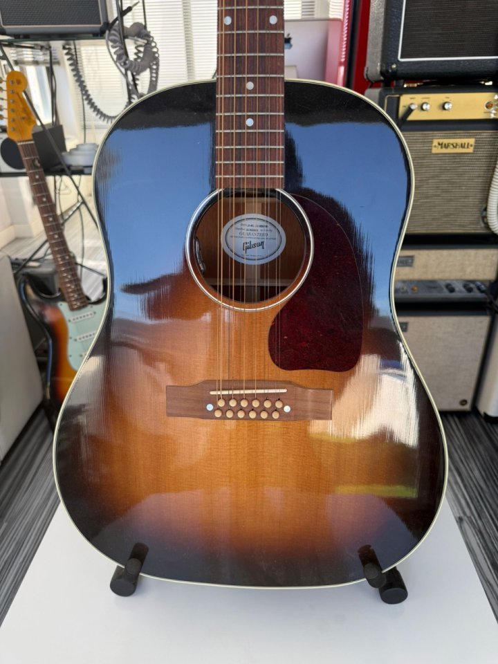 Gibson j45 12 cuerdas de segunda mano · Foto 2 de 5 · Sevilla