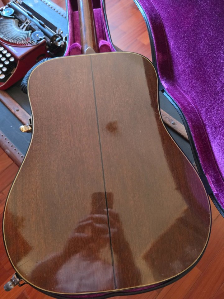 Acustica Gibson SJ Deluxe 1970s de segunda mano · Foto 9 de 10 · Las Palmas · 2400 €