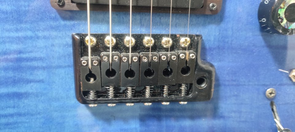 PRS SE CUSTOM 24-08 Ultra modificada, también cambio
