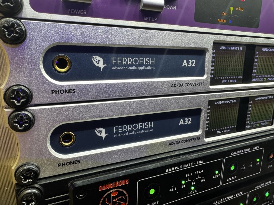 Ferrofish A32 Convertidor 32x32 AD/DA, MADI y ADAT