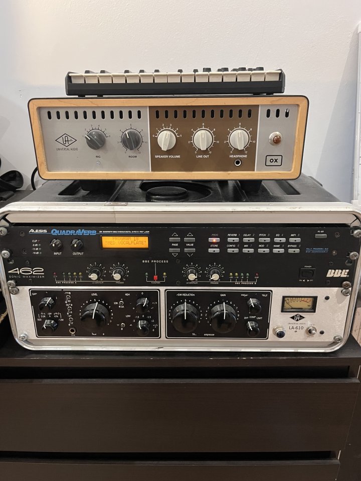 Alesis Quadraverb de segunda mano · Foto 1 de 4 · Barcelona · 195 €