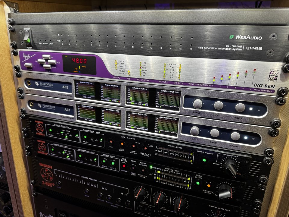 Ferrofish A32 Convertidor 32x32 AD/DA, MADI y ADAT