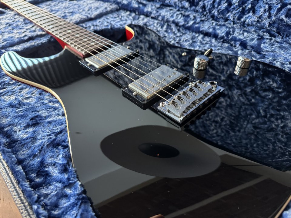 Suhr Pete Thorn Signature BK