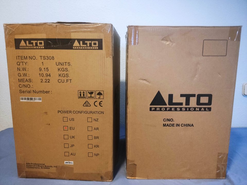 Pareja Alto TS308 Monitores Autoamplificados 8" de segunda mano · Foto 6 de 6 · Alicante · 320 €