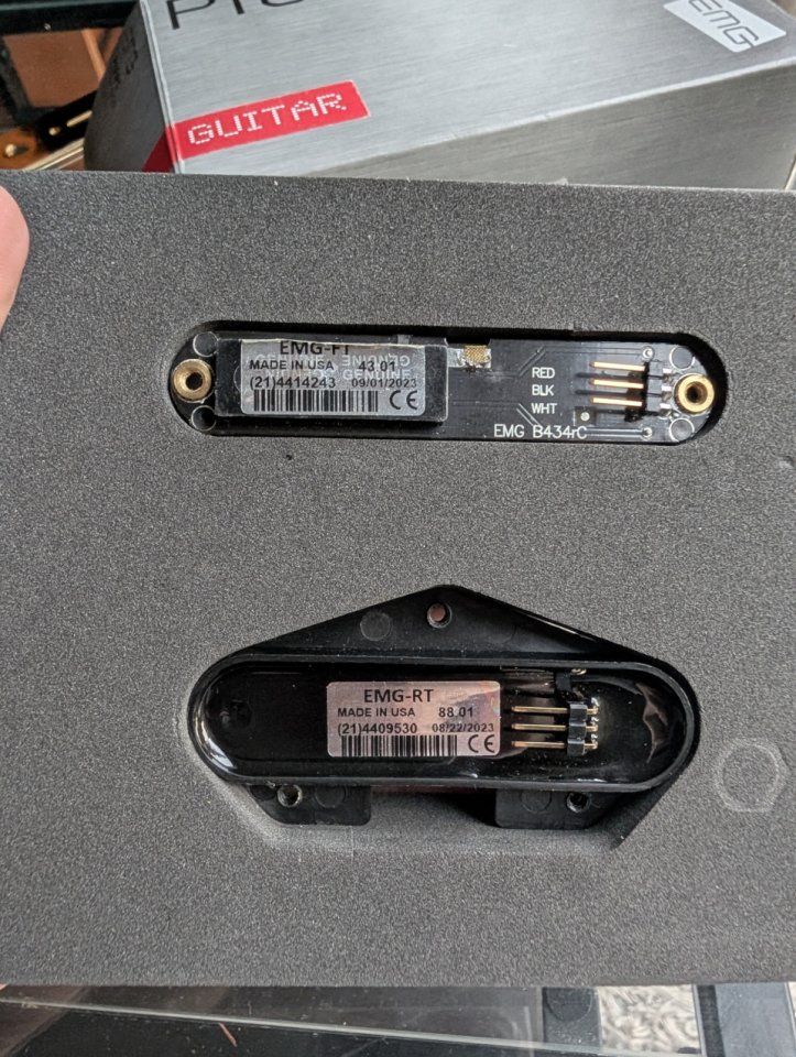 Set emg telecaster de segunda mano · Foto 2 de 3 · Madrid · 90 €