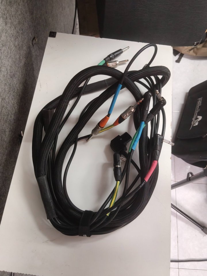 Fractal Audio FX8 Mark II de segunda mano · Foto 7 de 7 · Zaragoza · 600 €