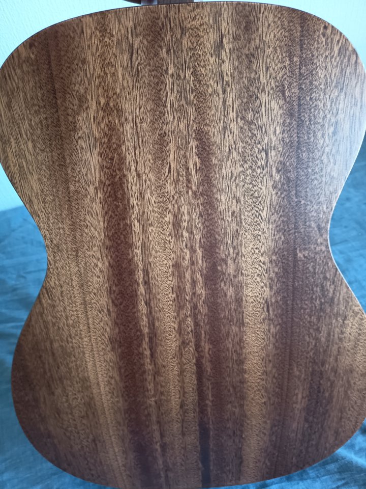 Harley Benton CLA-15M SolidWood