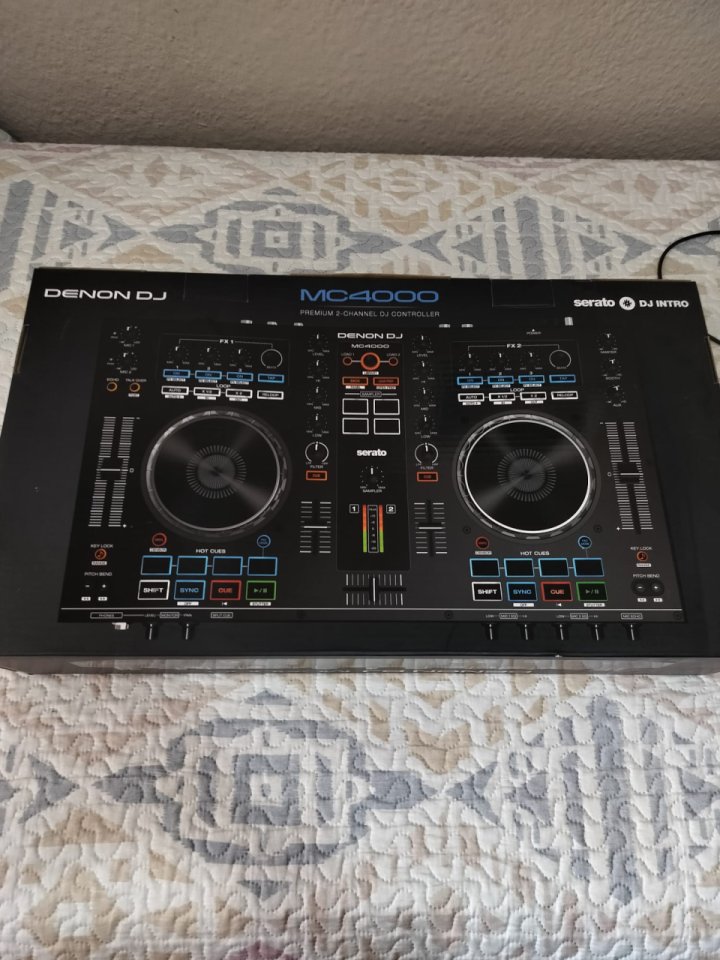Denon MC4000 Precio negociable de segunda mano · Foto 7 de 7 · Madrid · 300 €