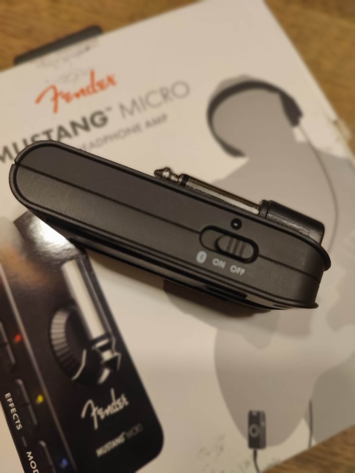 Fender Mustang Micro