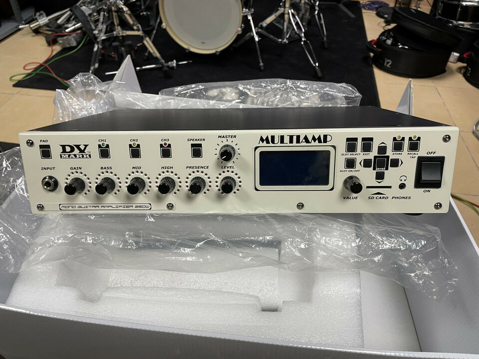 DV Mark Multiamp