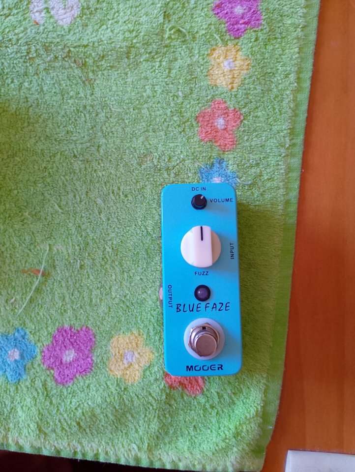 Fuzz mooer blue face