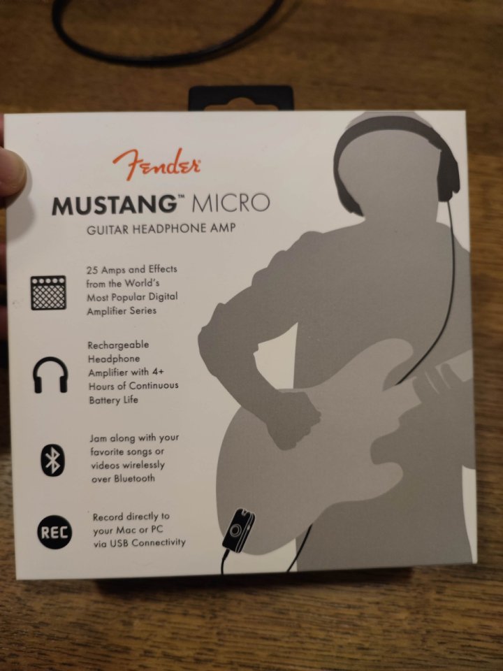 Fender Mustang Micro