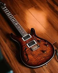 PRS SE custom 24 semihollow piezo