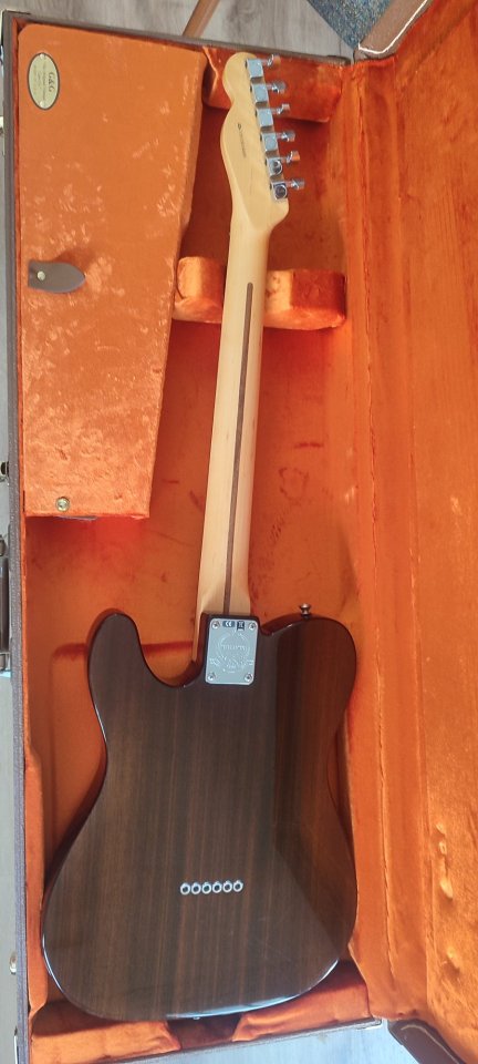 Fender Telebration 60 Anniversary Rosewood de segunda mano · Foto 3 de 10 · Barcelona · 2100 €