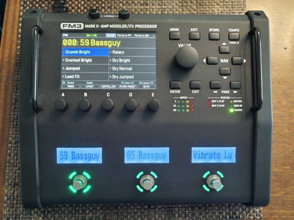 Fractal Audio FM3 Mark II Turbo + Cab packs & IRs extra de segunda mano · Foto 1 de 4 · Madrid · 1099 €