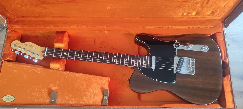 Fender Telebration 60 Anniversary Rosewood de segunda mano · Foto 4 de 10 · Barcelona · 2100 €