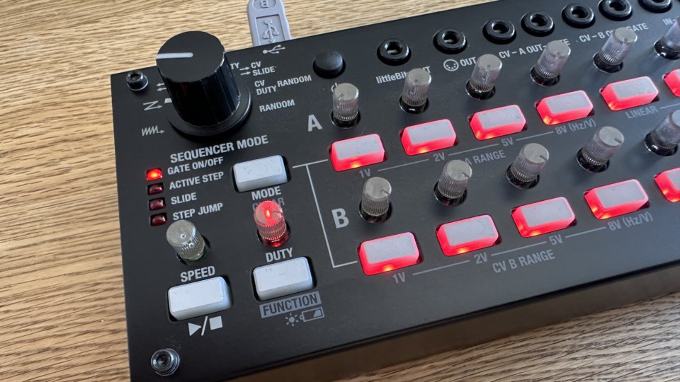 Korg SQ-1 (secuenciador analógico por pasos) de segunda mano · Foto 2 de 8 · Madrid · 70 €