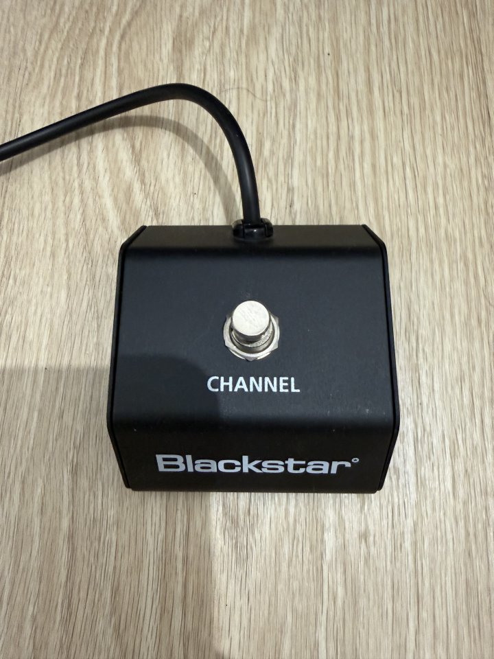Blackstar HT5 de segunda mano · Foto 3 de 3 · Barcelona · 200 €