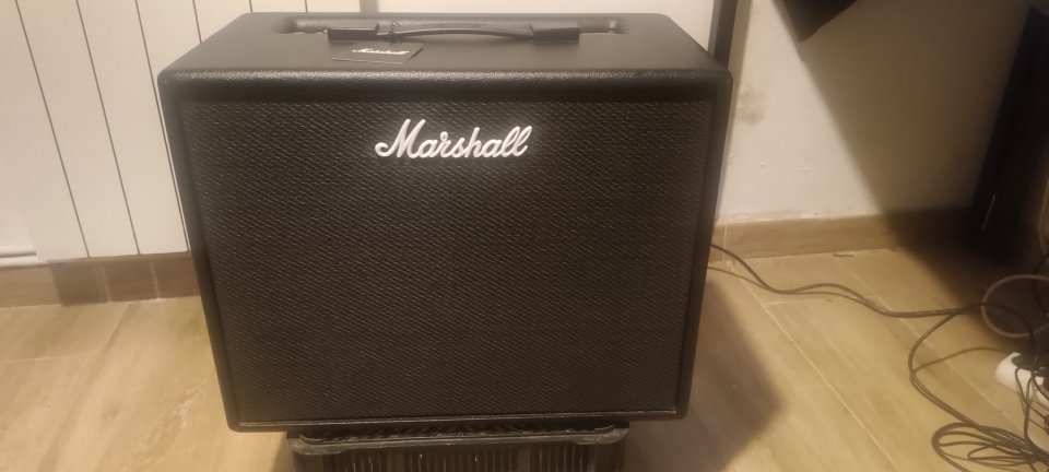 Marshall CODE 50 de segunda mano · Foto 1 de 3 · Barcelona · 200 €
