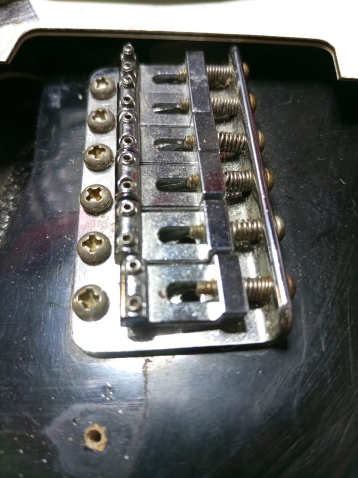 Fender Stratocaster de segunda mano · Foto 9 de 10 · Granada · 6000 €