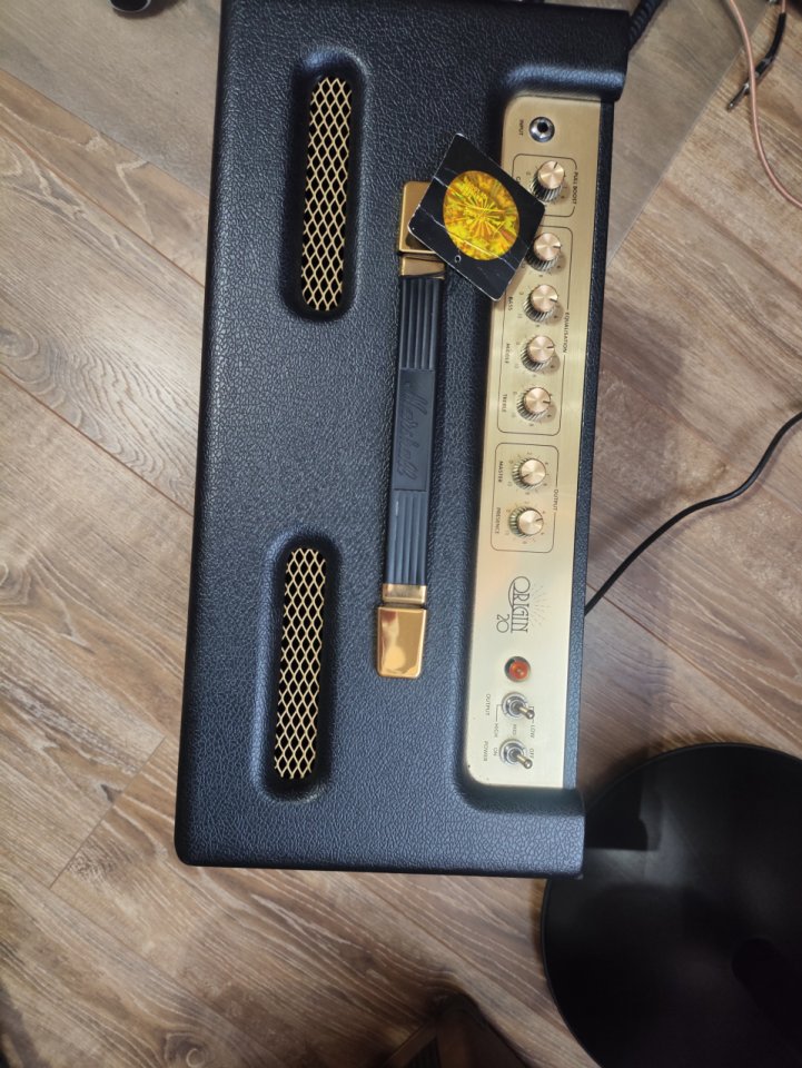 Marshall origin 20 c de segunda mano · Foto 3 de 3 · Madrid · 380 €