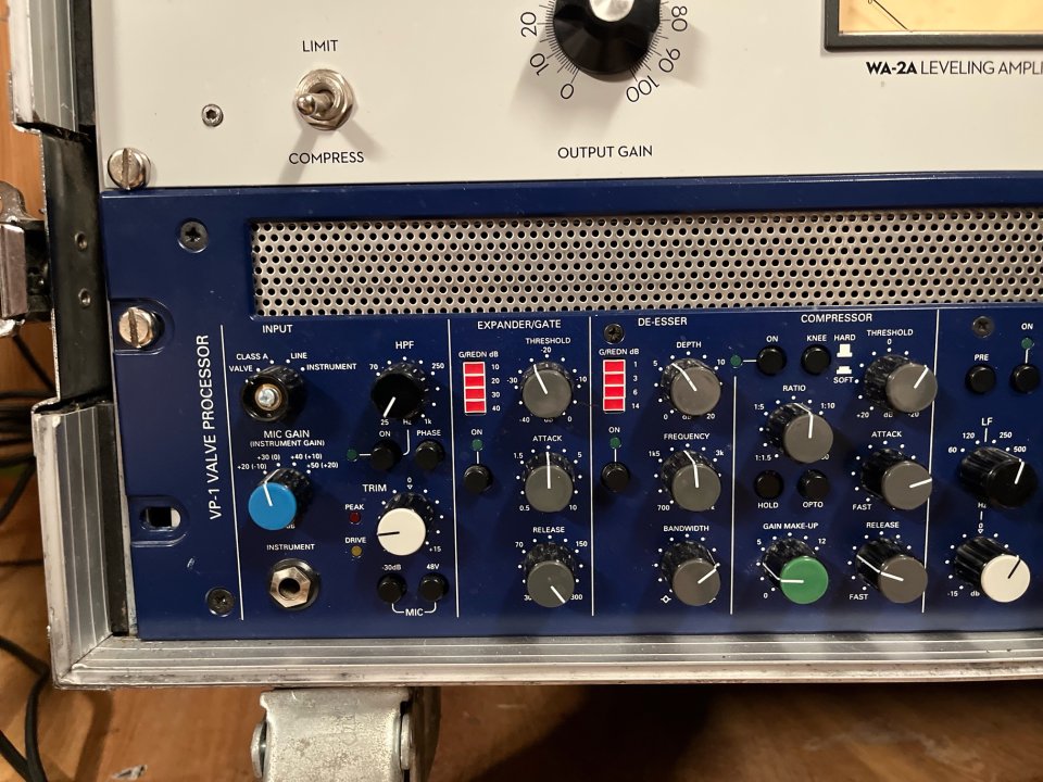 TL Audio VP-1 Valve & Clase A Channel Strip de segunda mano · Foto 2 de 4 · Zaragoza · 1150 €