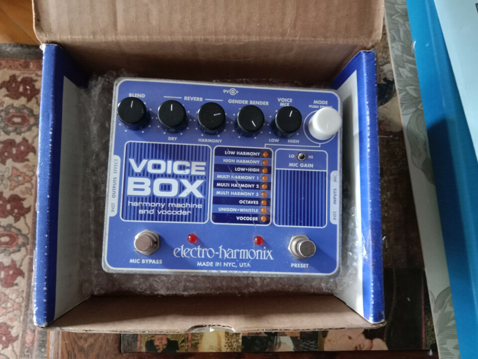 Electro Harmonix Voice box