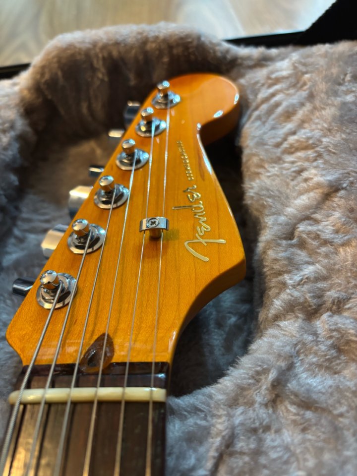 Fender Stratocaster Ultra Burst