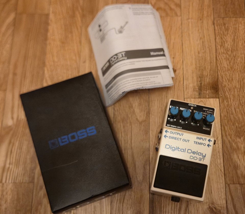 Pedalboard completa o por partes. de segunda mano · Foto 2 de 7 · Madrid · 400 €